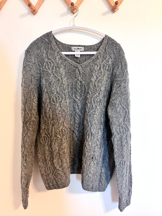 L.L. Bean Sweaters - Vintage L.L. Bean Sweater
